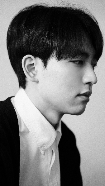 디자인영상학부 산업디자인학과 17학번 나성현 동문 대표이미지